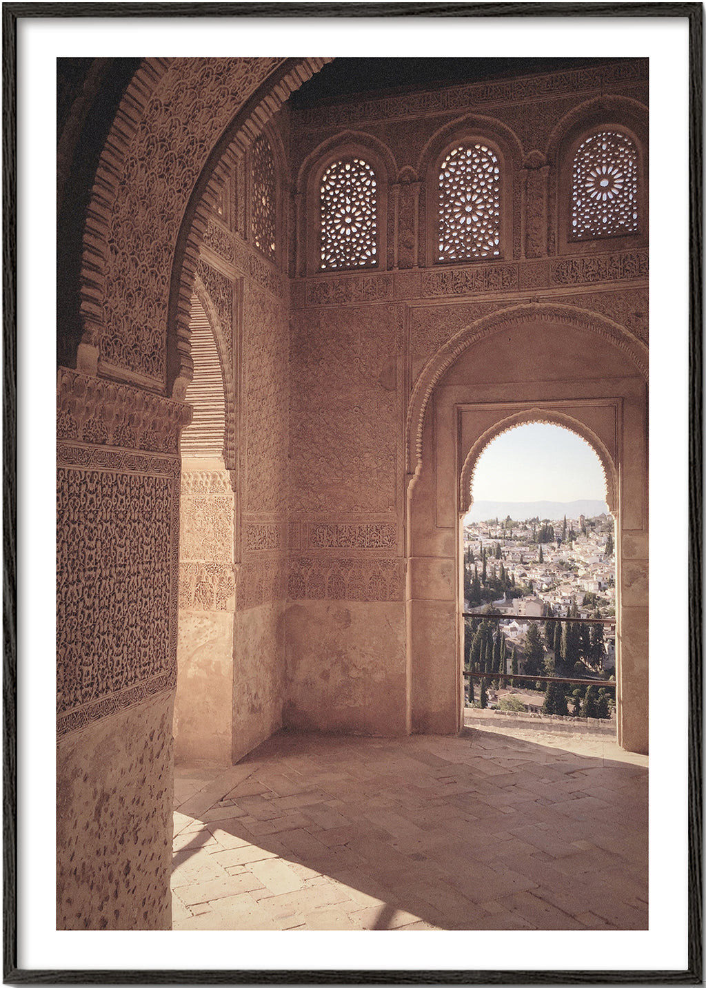 Kökskonst med maurisk båge i Alhambra