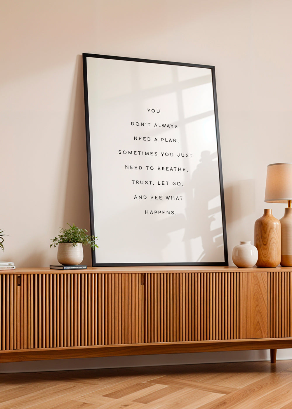 Minimalistisk affisch med typografiskt citat