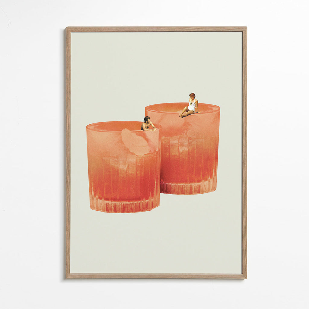 Kökskonst: cocktailglas med små simmare