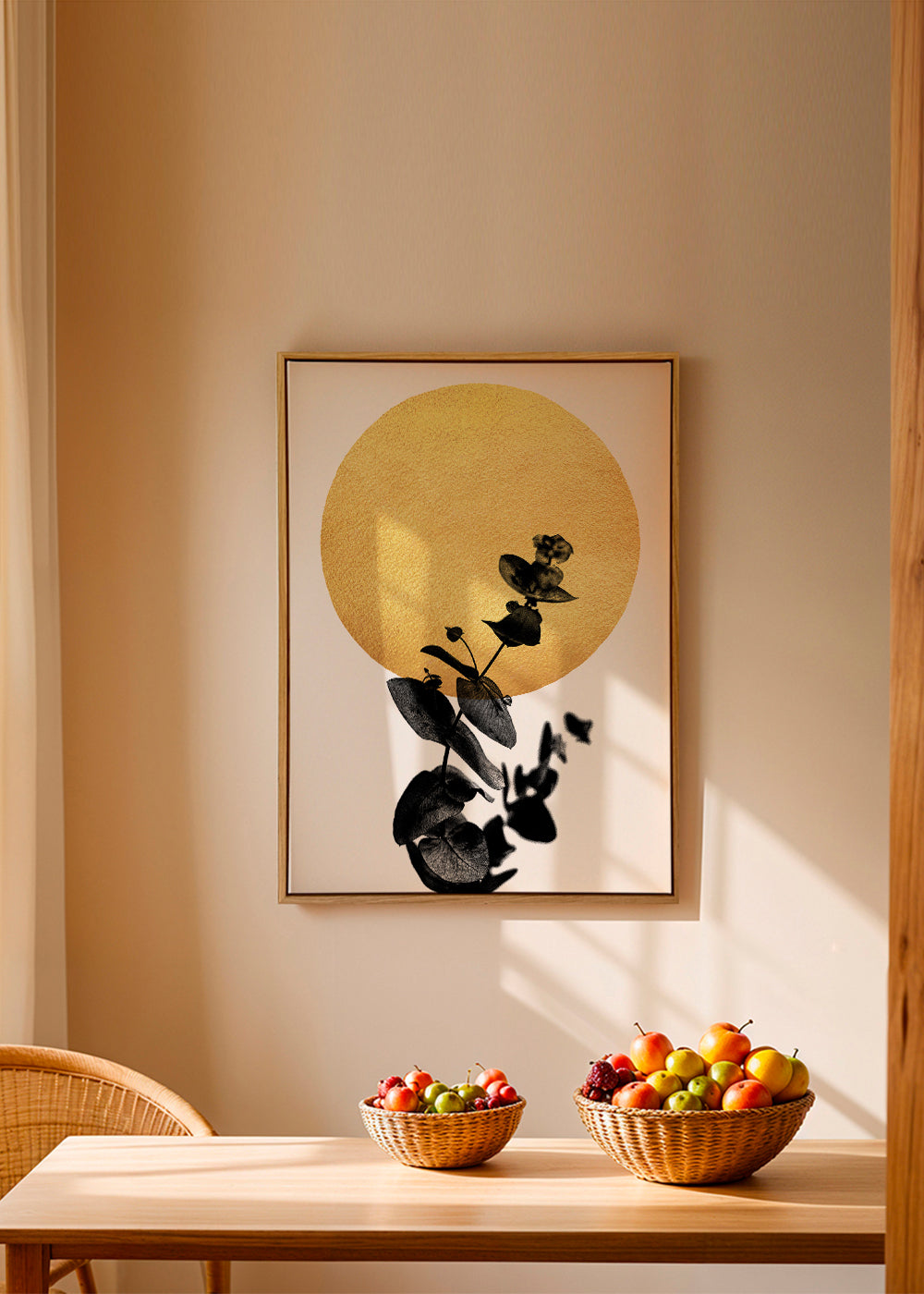 Botanisk poster: blad-siluett och guldsol