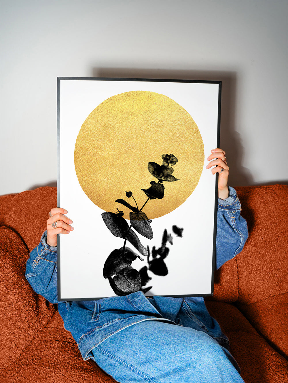 Botanisk poster: blad-siluett och guldsol