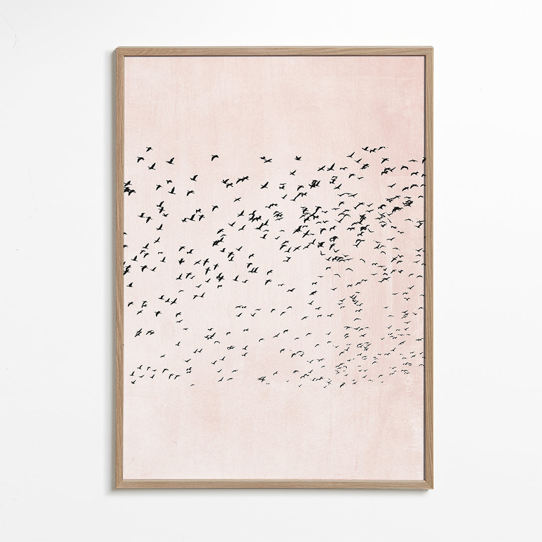 Minimalistisk konst med flock på rosa bakgrund