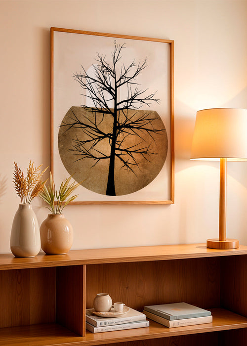 Botanisk poster: träsilhuett med gyllene skiva