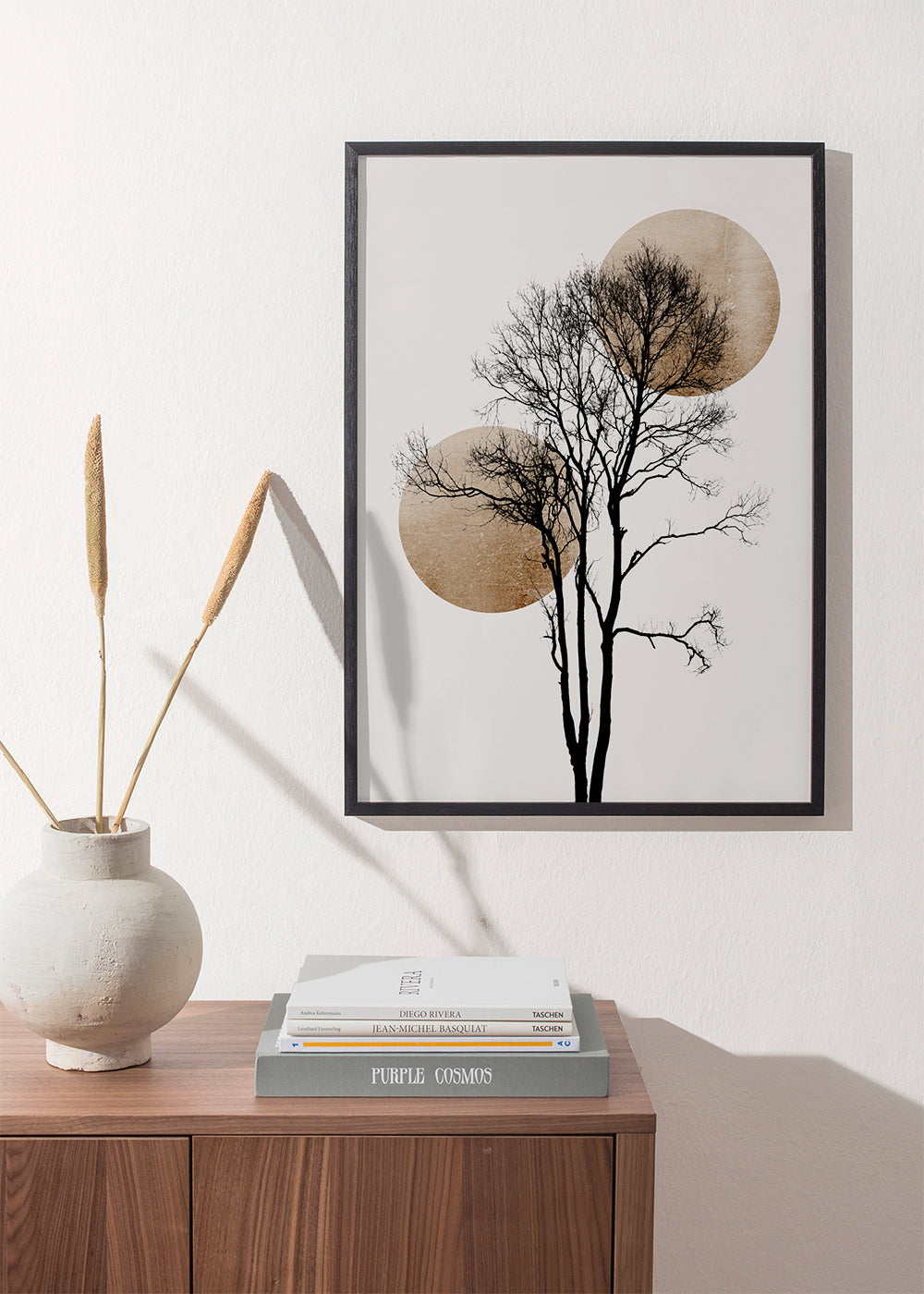 Botanisk poster: trädsilhuett med gyllene skivor