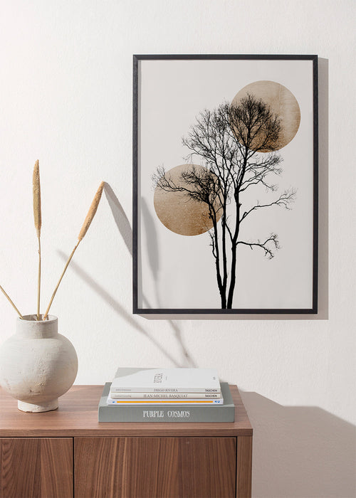 Botanisk poster: trädsilhuett med gyllene skivor