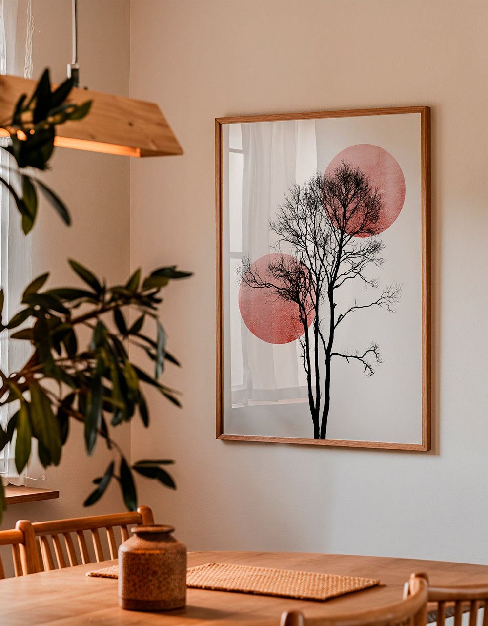 Botaniskt tryck: träd-silhuett med rosa skivor