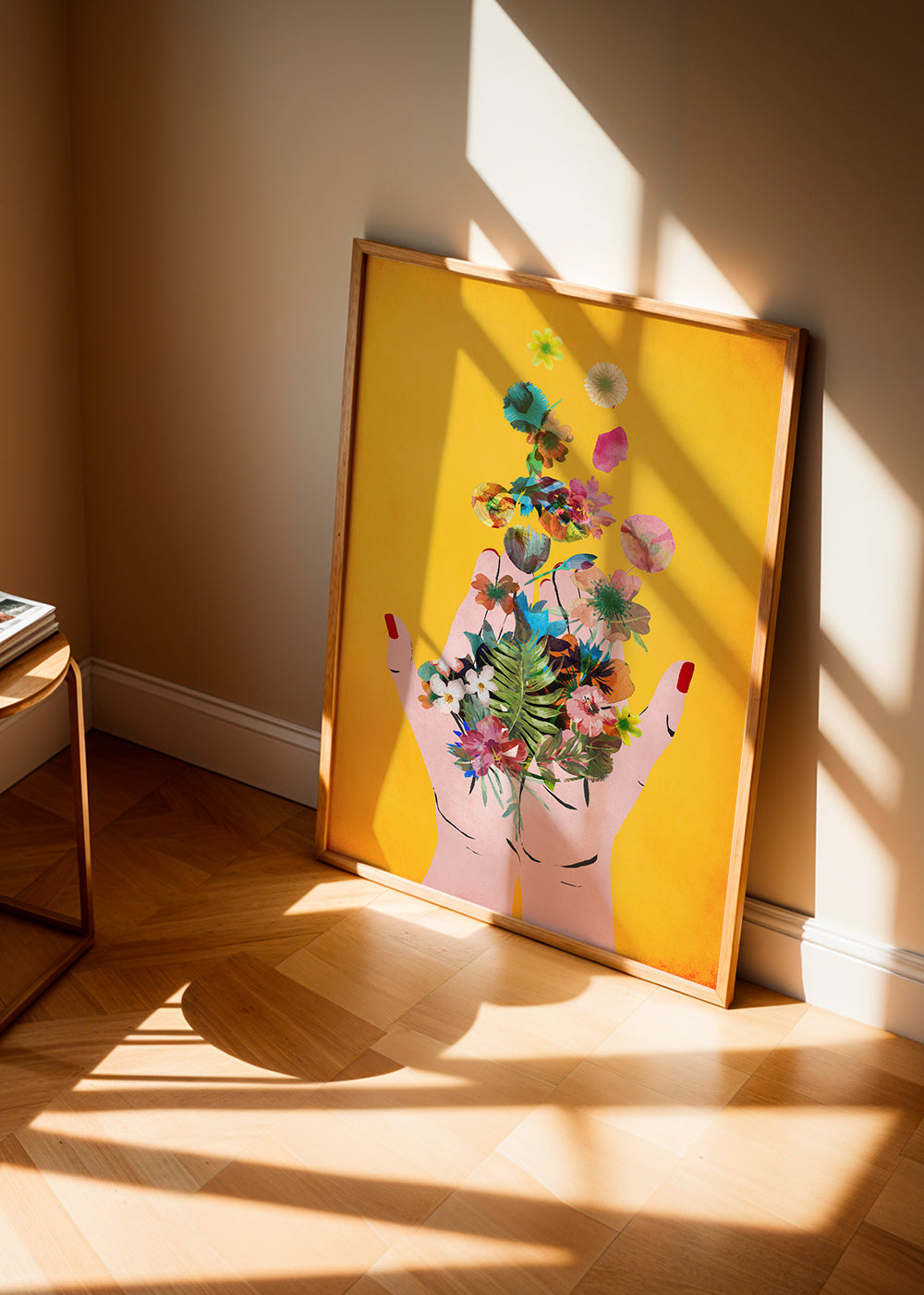 Botanisk poster händer med blommor på gul bakgrund