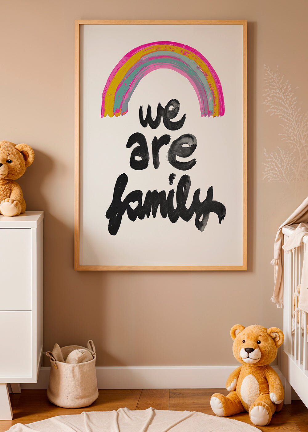 Illustration 'We are family' målad regnbåge