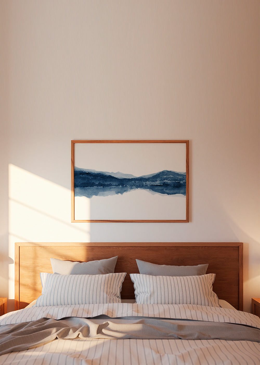 Landskapsakvarell i blått med reflektion
