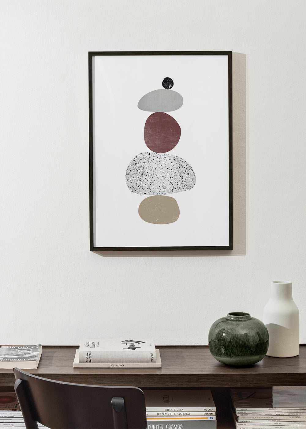 Avslappnande design med staplade stenar