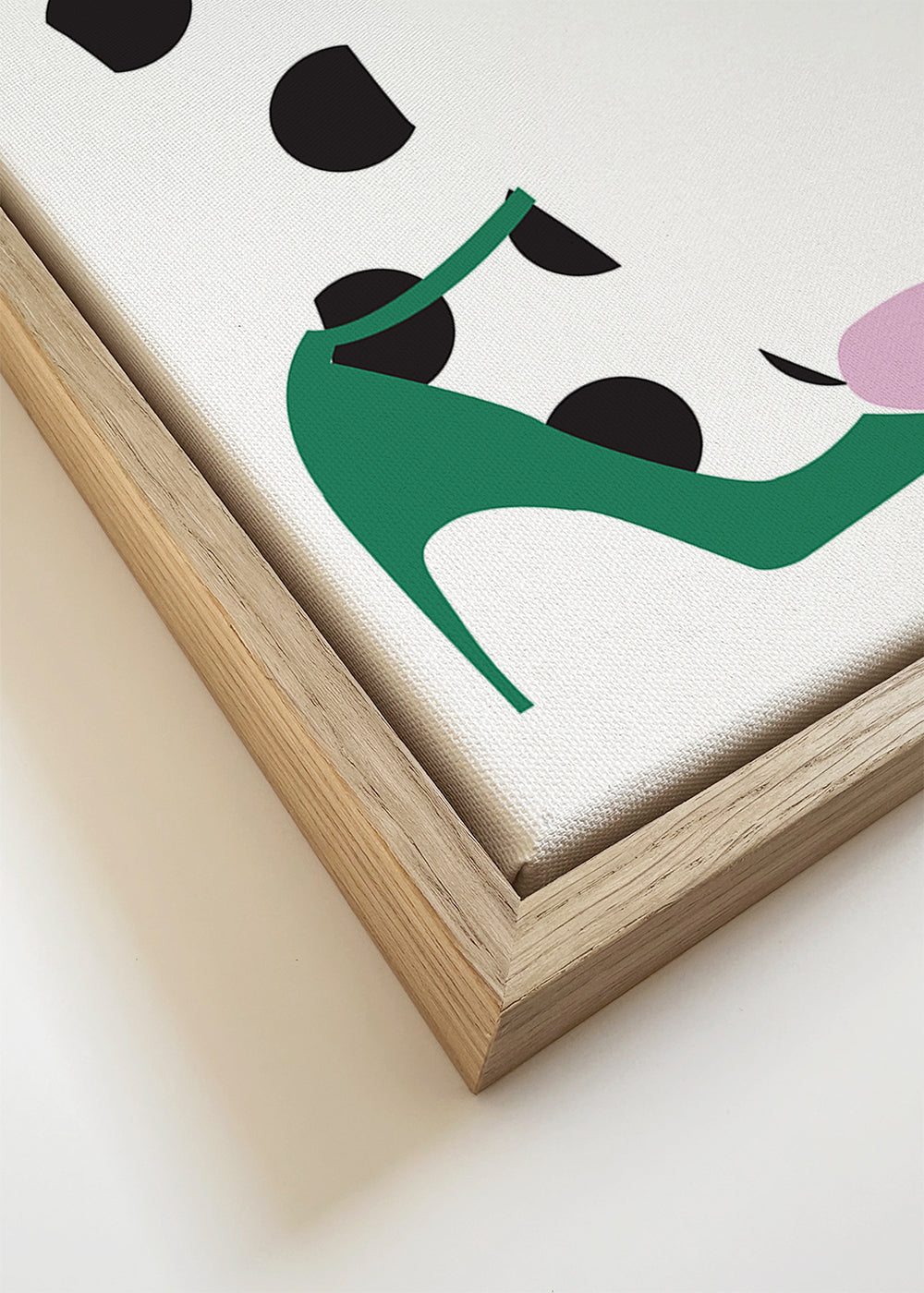Illustration av skor med prickar
