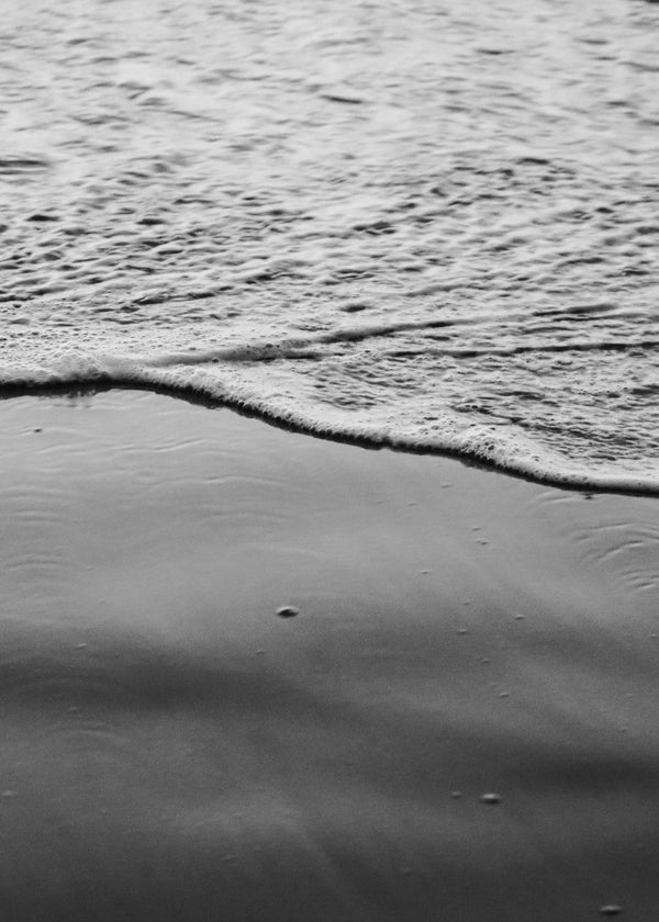 Landskapskonst: strand i svartvitt