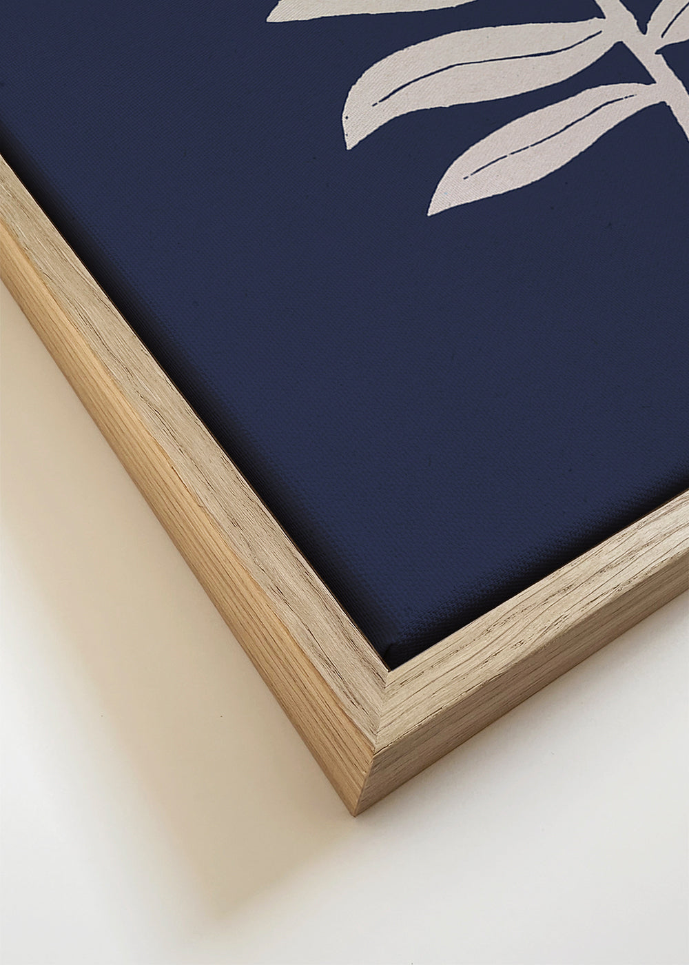 Botanisk poster: palmblad på djupblått