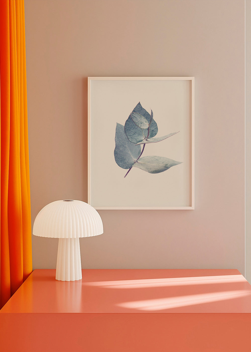 Botanisk poster: eukalyptusblad i mjuk blå ton