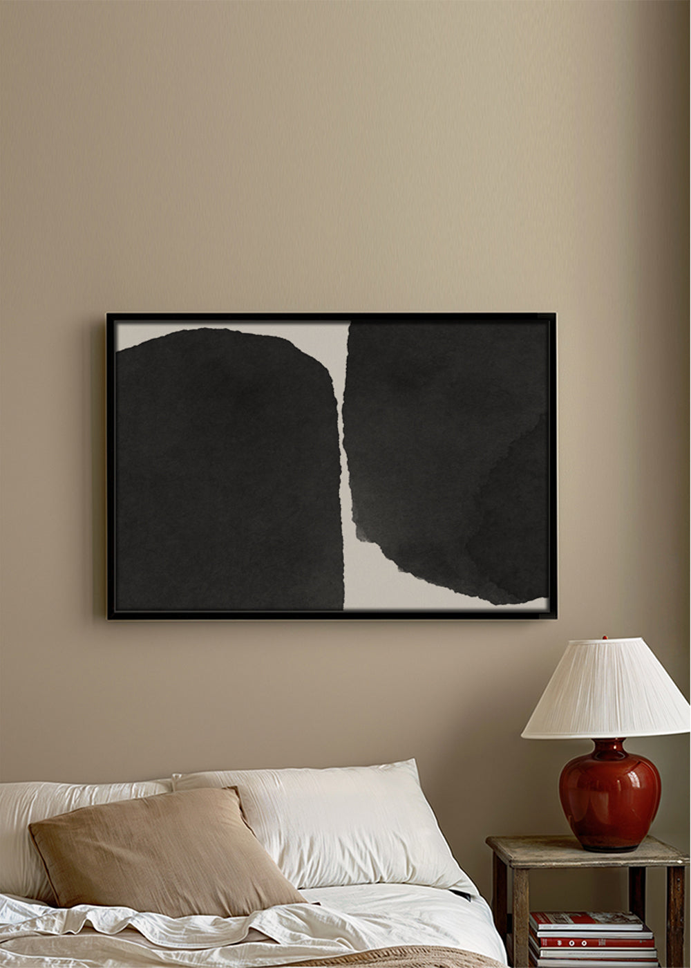 Svartvit minimal konst med bläckfläckar