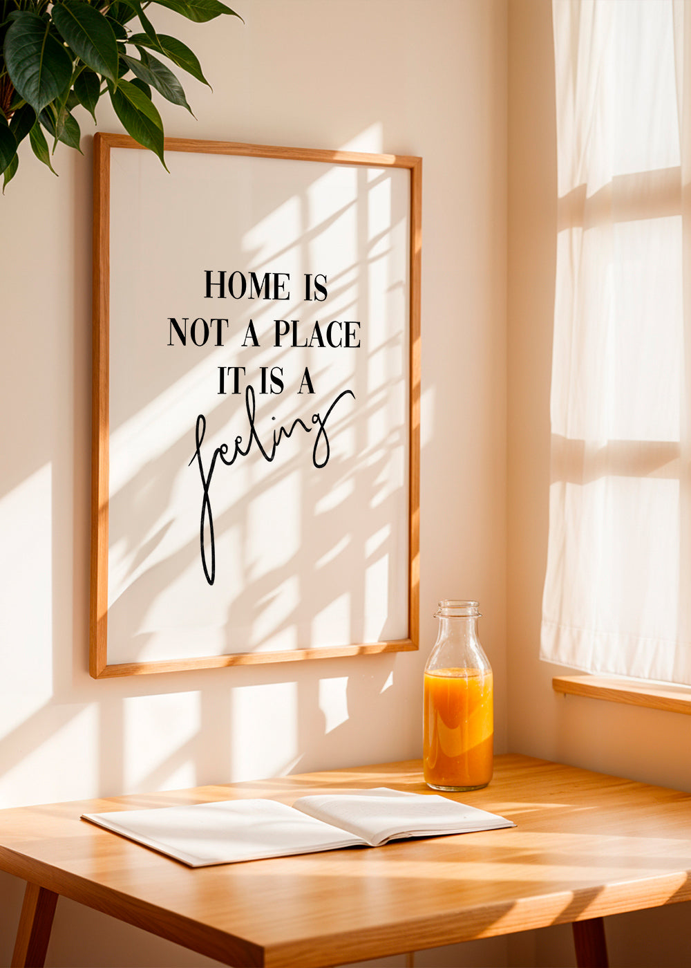 Svartvit typografisk poster "Home is a feeling"