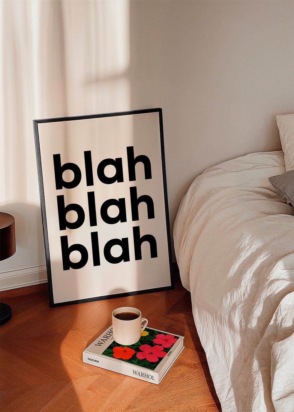 Illustration med fet upprepad text