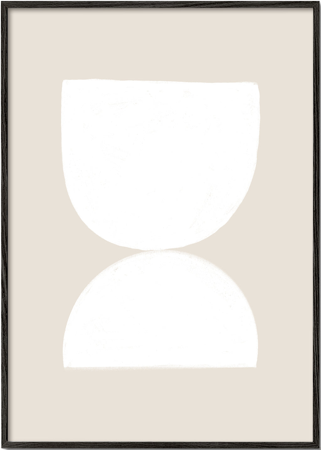 Minimalistiskt konstverk två vita former på beige