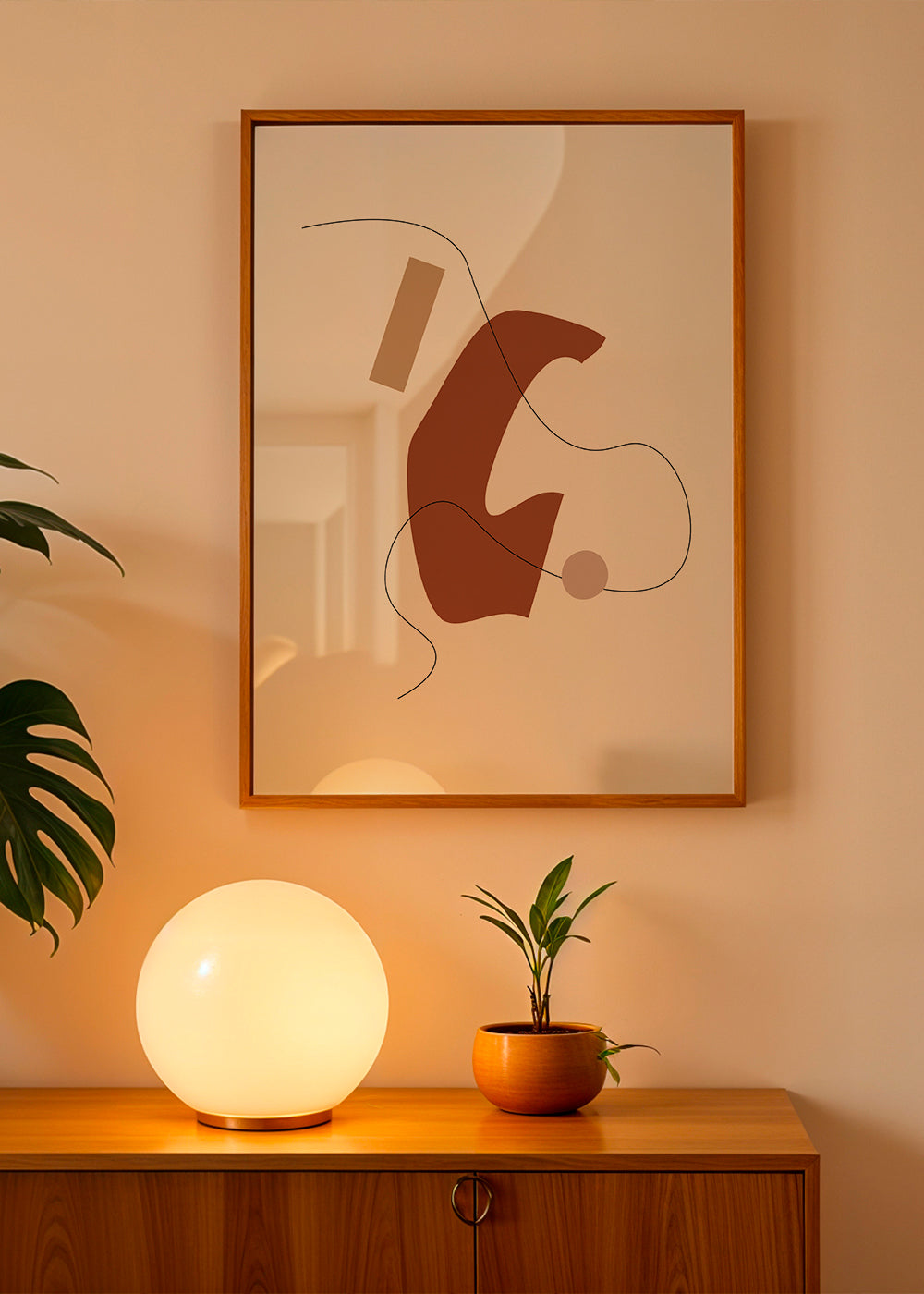 Abstrakt konstverk med jordnära form och linje