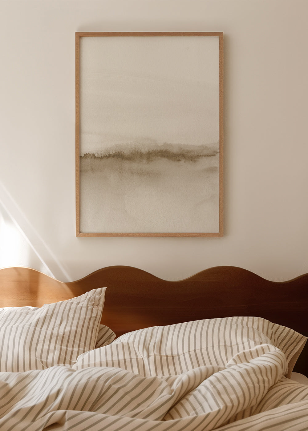 Landskapskonst i mjuk beige akvarell