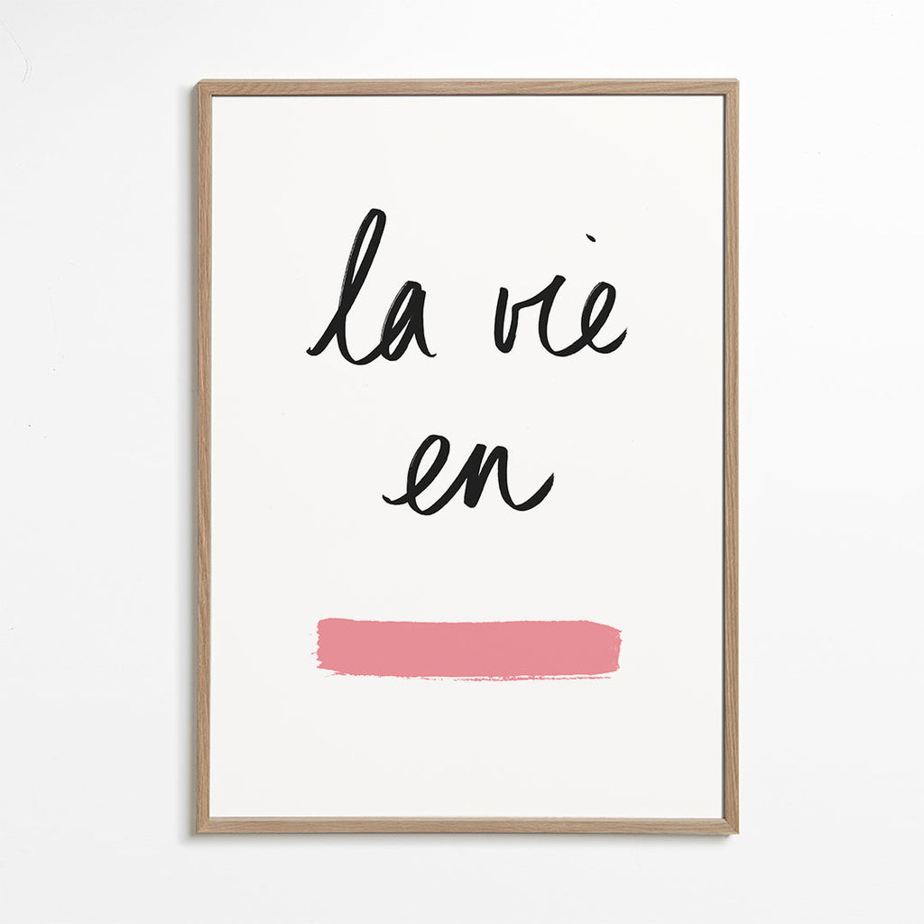 Illustration La vie en med rosa penseldrag