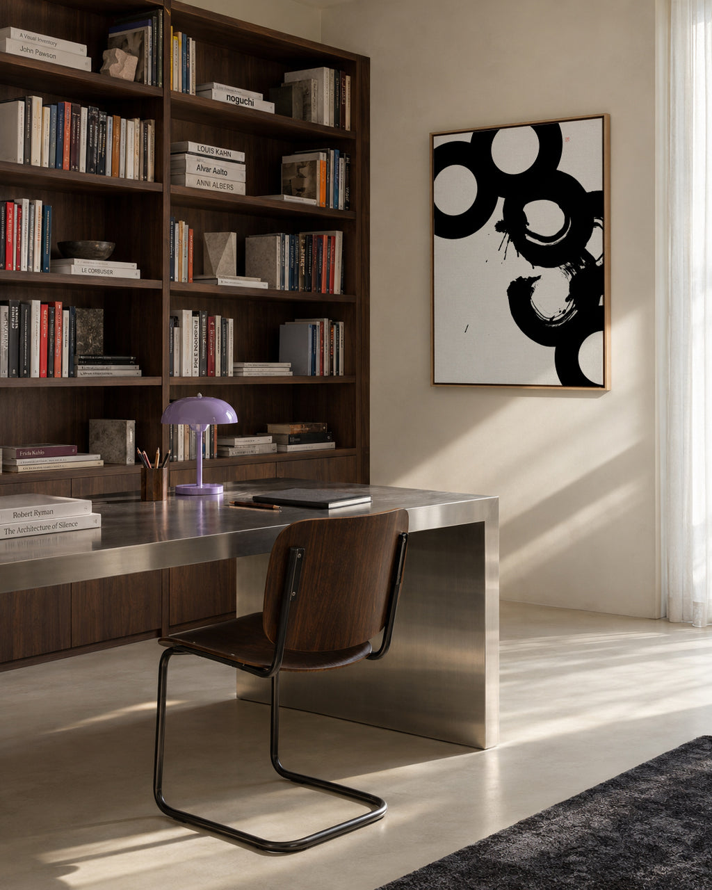 Broken Chain - Framed canvas in an interior