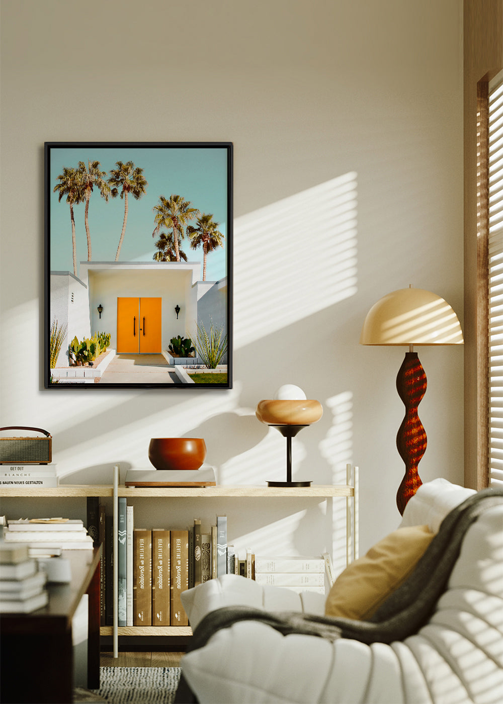 Minimalistisk dörrbild med palmer