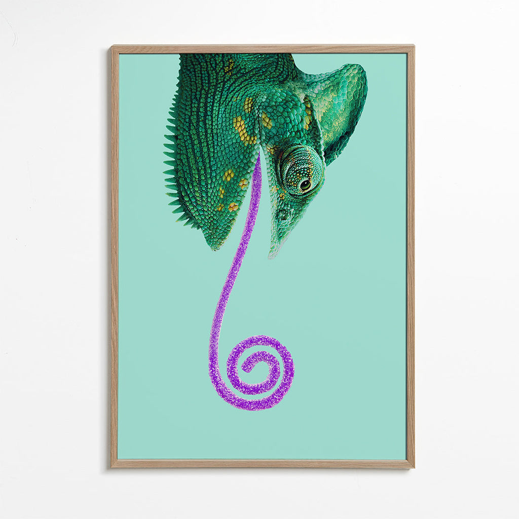 Konst kameleont grön med spiral-tunga