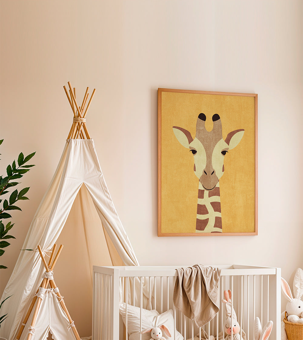 Barnposter giraff på ockrafärgad bakgrund