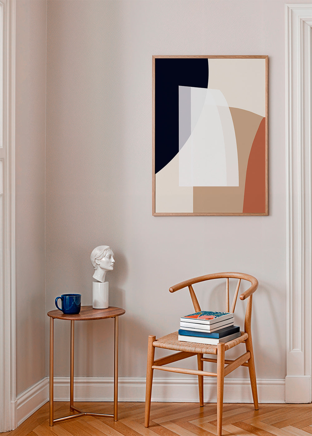 Abstrakt tavla med organiska beige och blå former