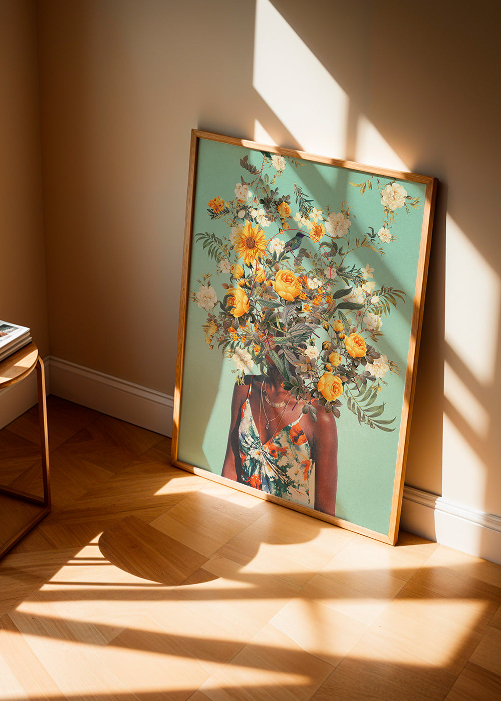 Botanisk affisch med porträtt och blomkrans