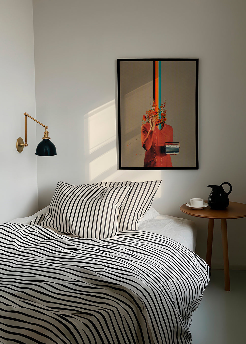 Retroillustration med figur, radio och blommor