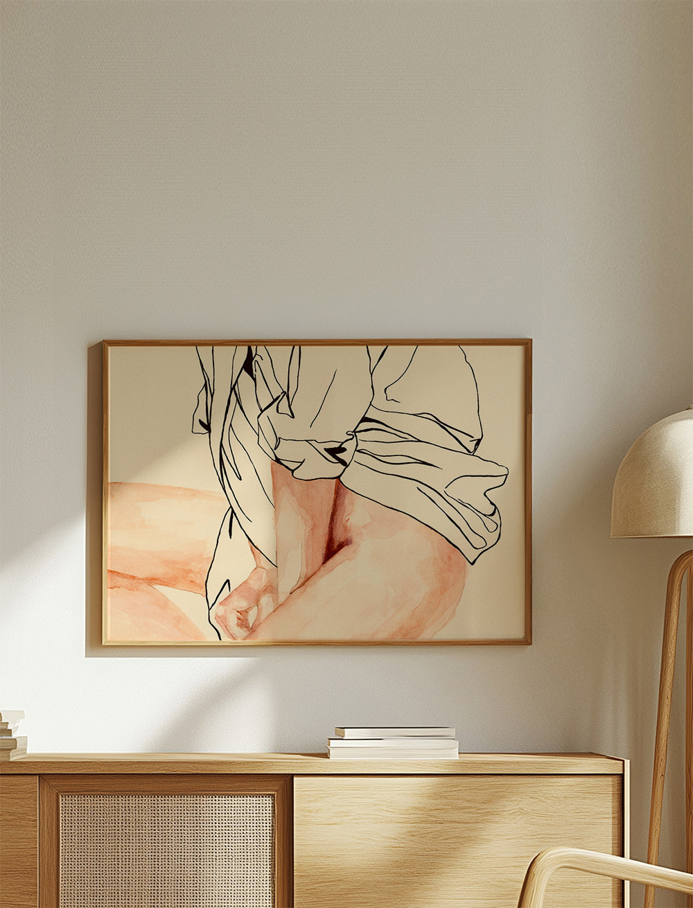 Figurativ kvinnlig illustration i bläck och akvarell