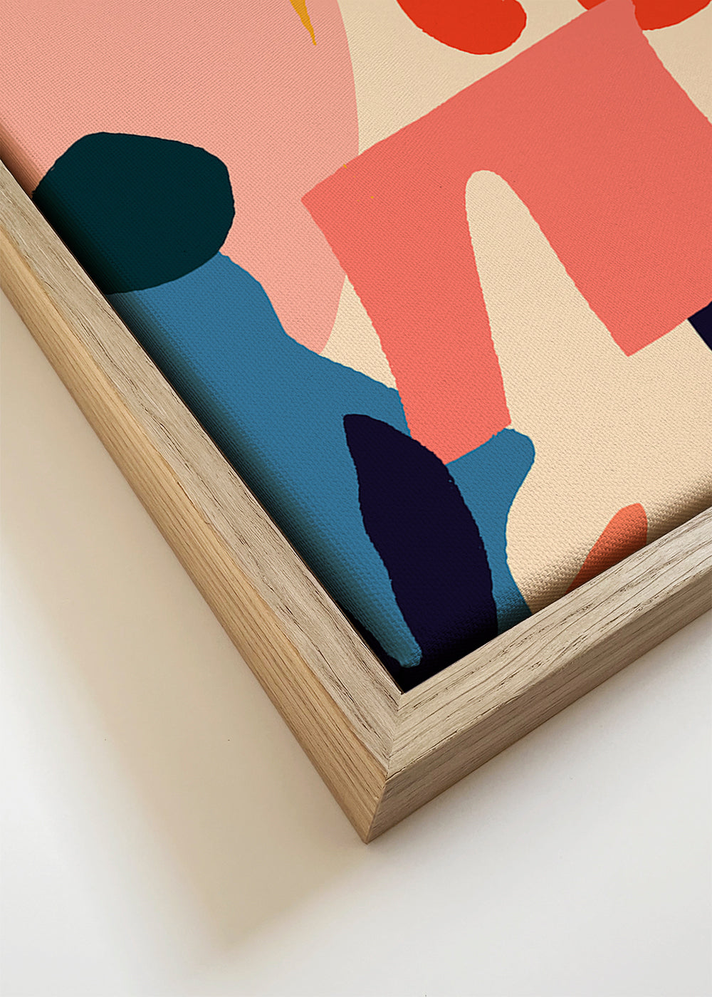 Abstrakt konstverk med organiska former och färg