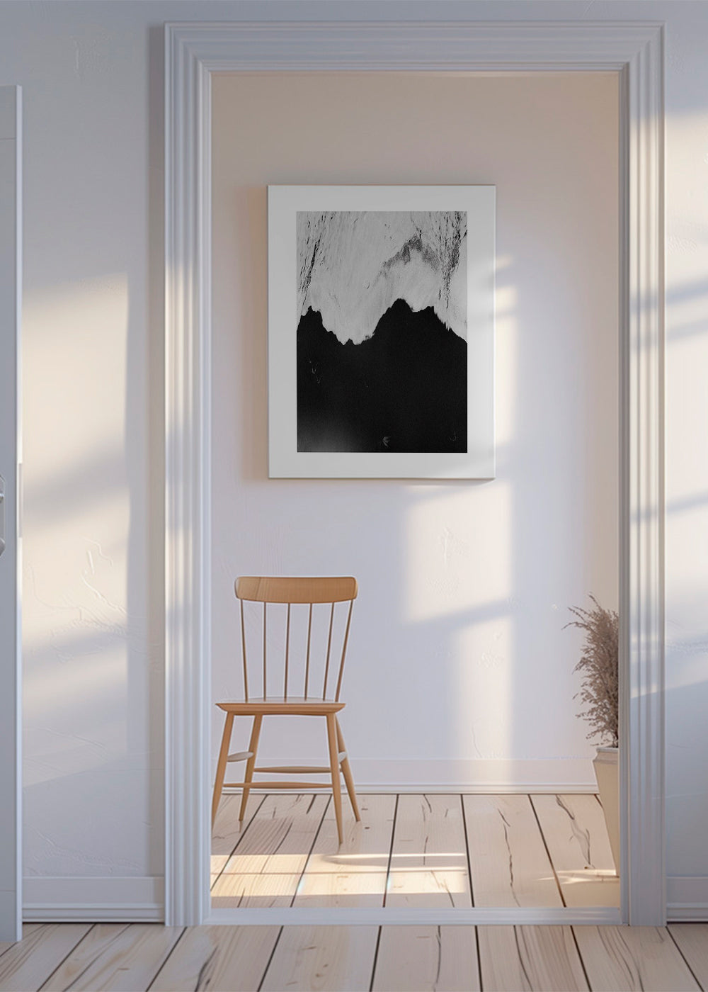 Landskapskonst svartvit med bergsilhuett