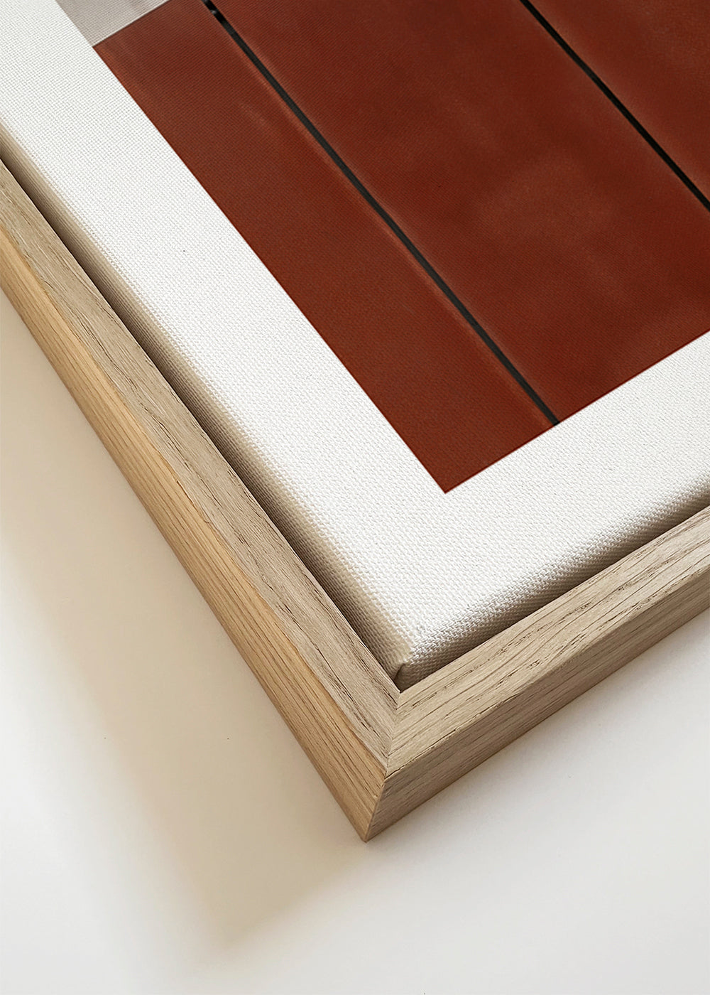 Minimalistisk tavla med rostiga paneler