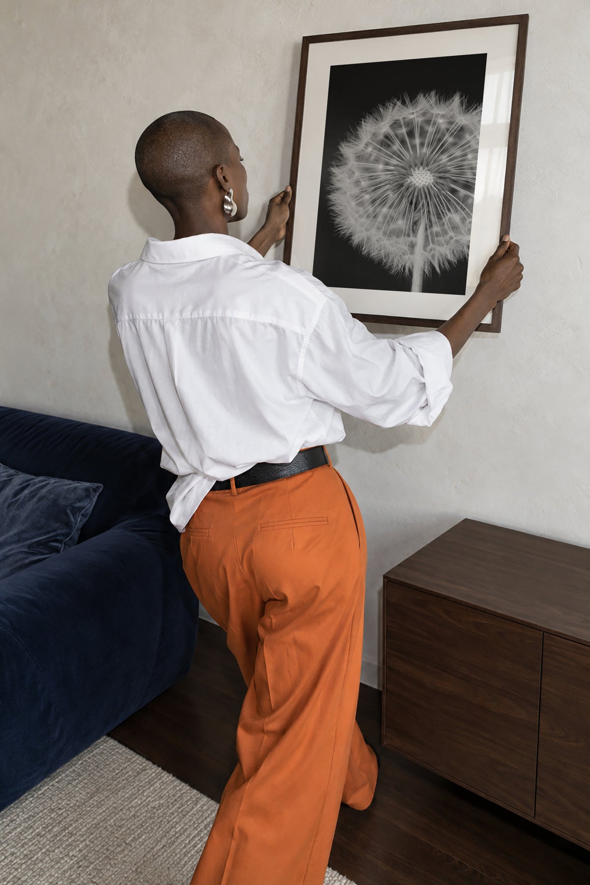 Dandelion - Framed poster in an interior