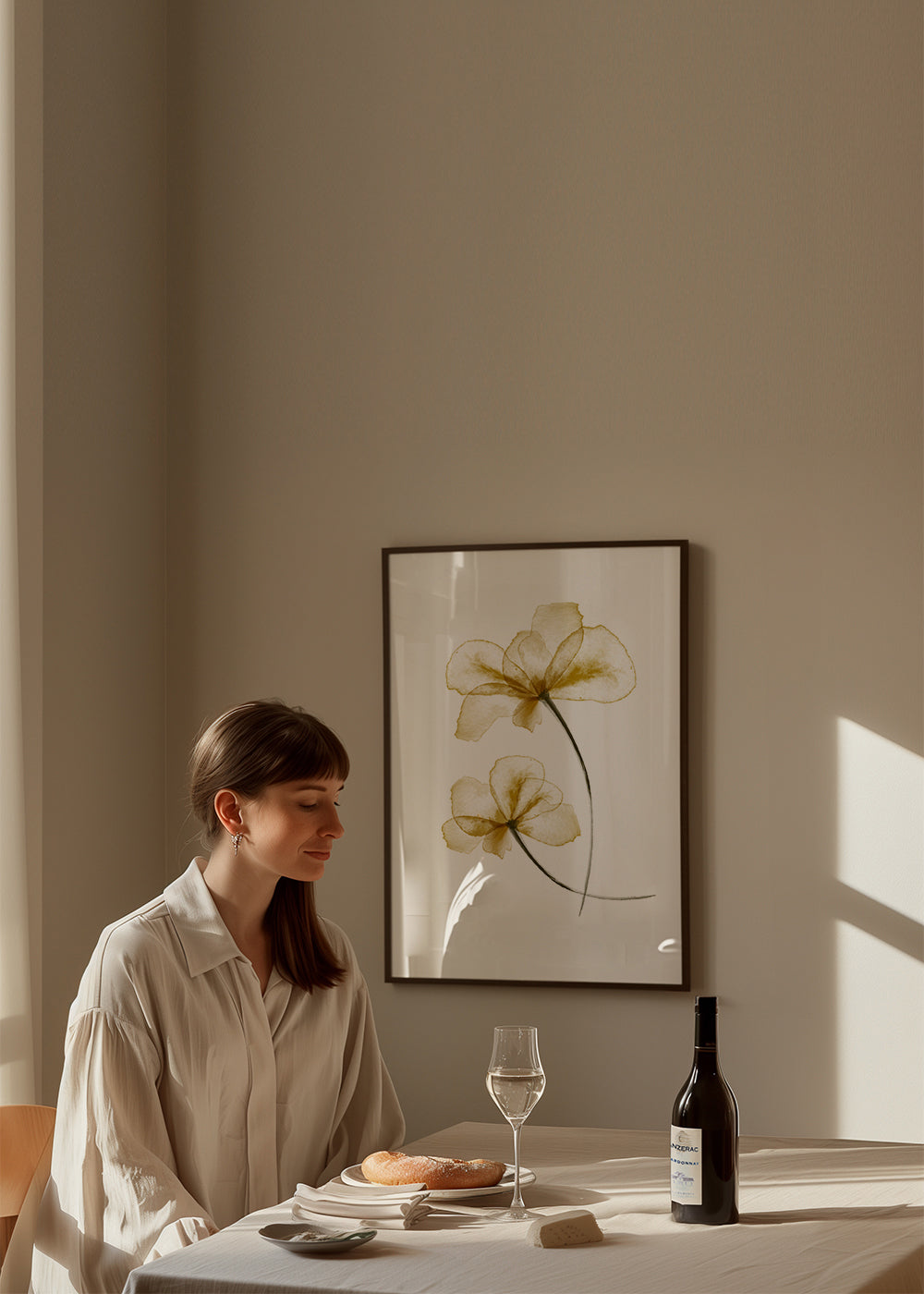 Botanisk poster med pressade gyllene blommor