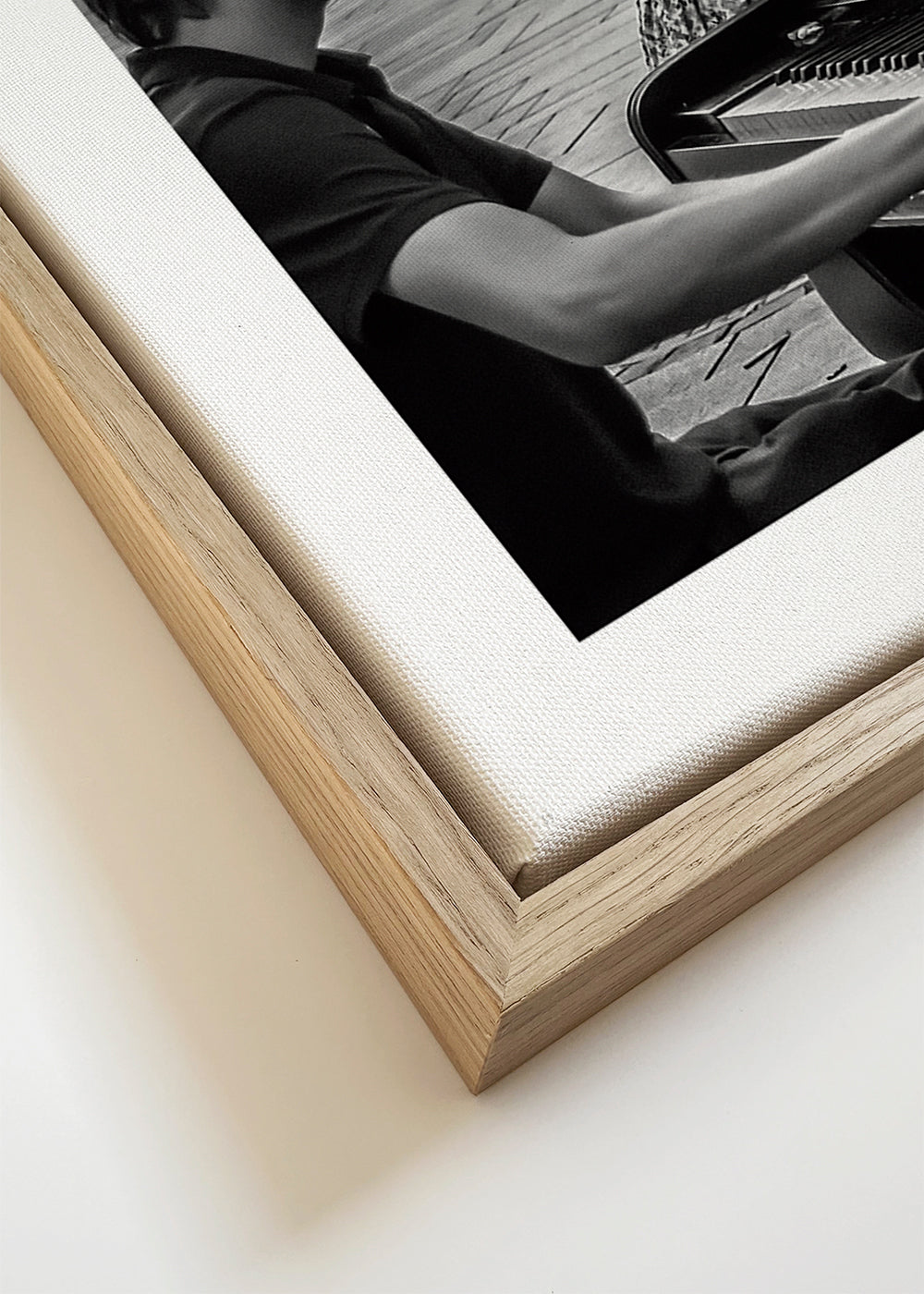 Gatufotografi: pianist vid spårvagnen