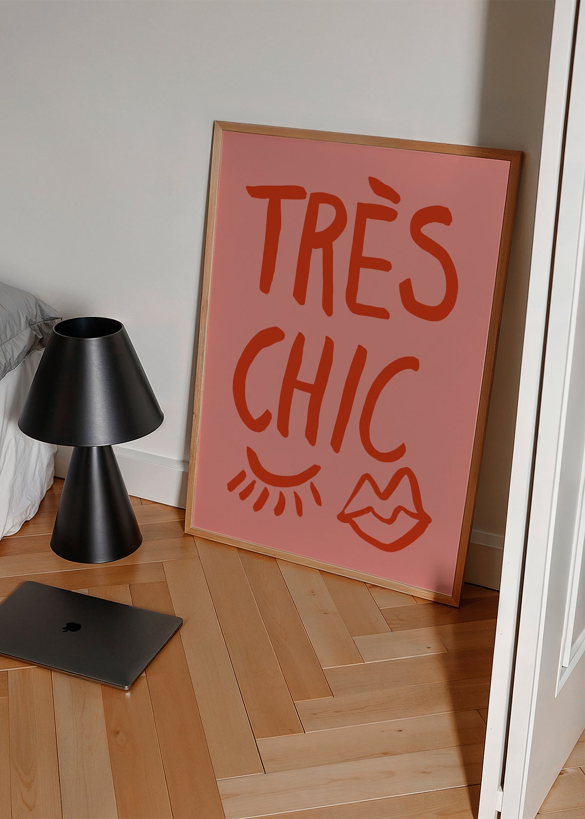 TrAus Chic Pink - Framed poster in an interior