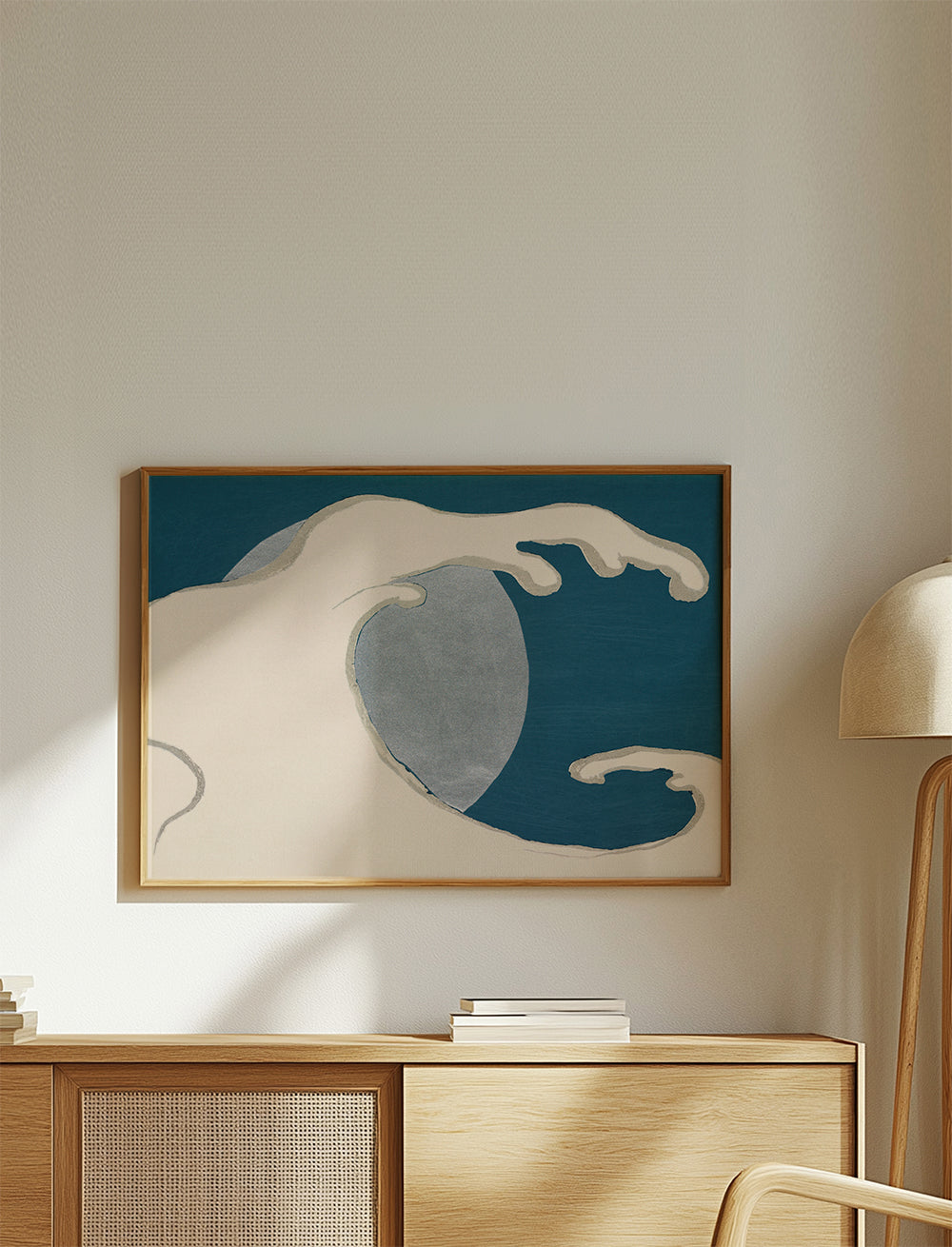 Illustration: stiliserad våg och månskiva