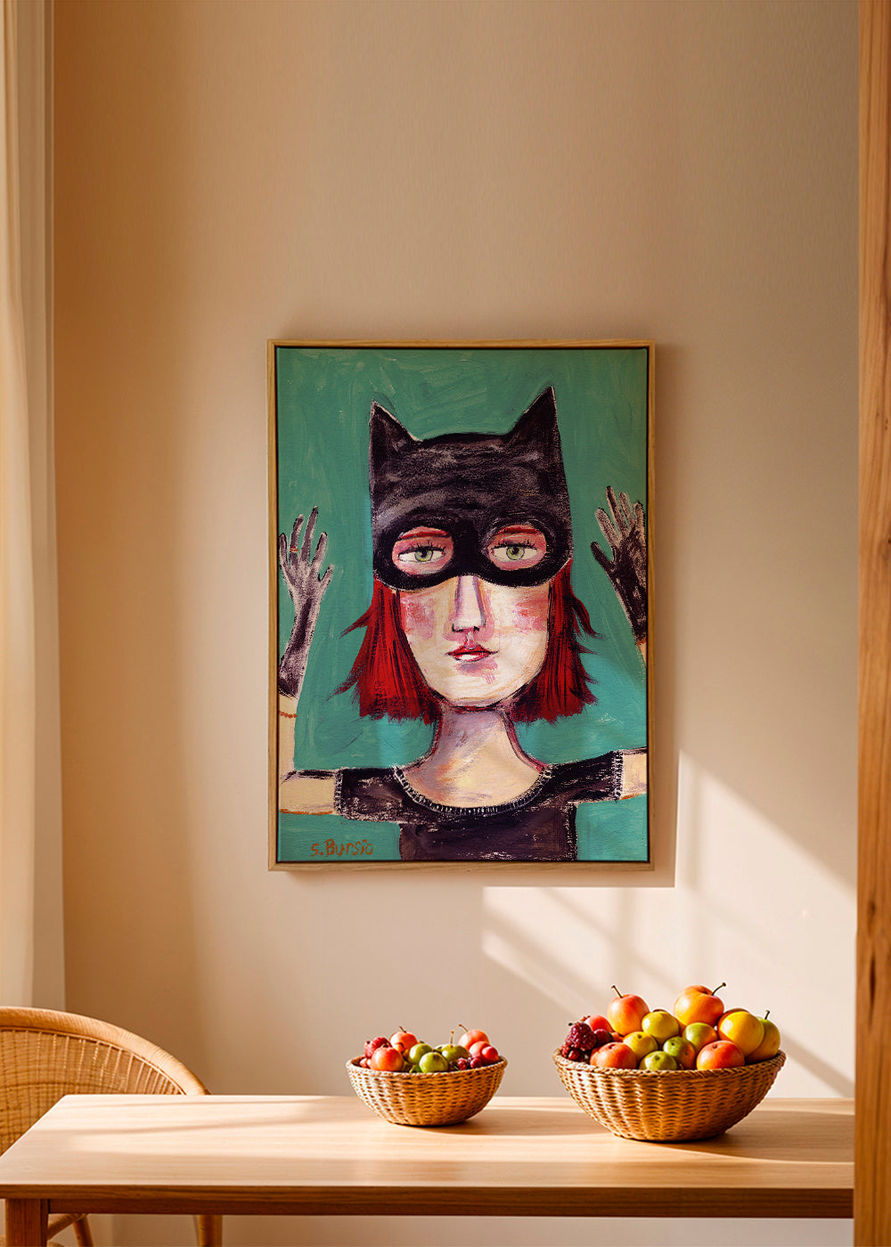 Illustrerat porträtt av kattkvinna med mask