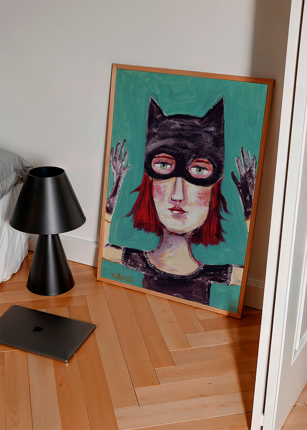 Illustrerat porträtt av kattkvinna med mask