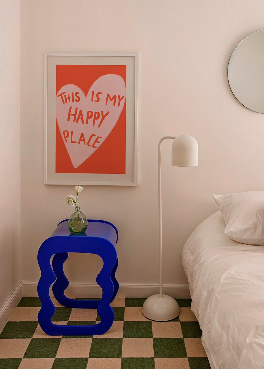 Hjärtillustration 'Happy Place' på korallbakgrund