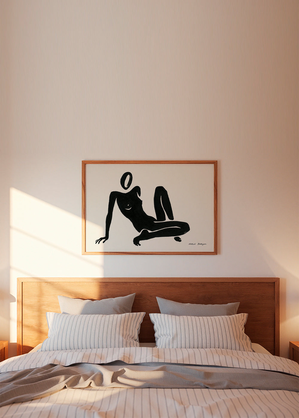 Svartvit konst med liggande figur