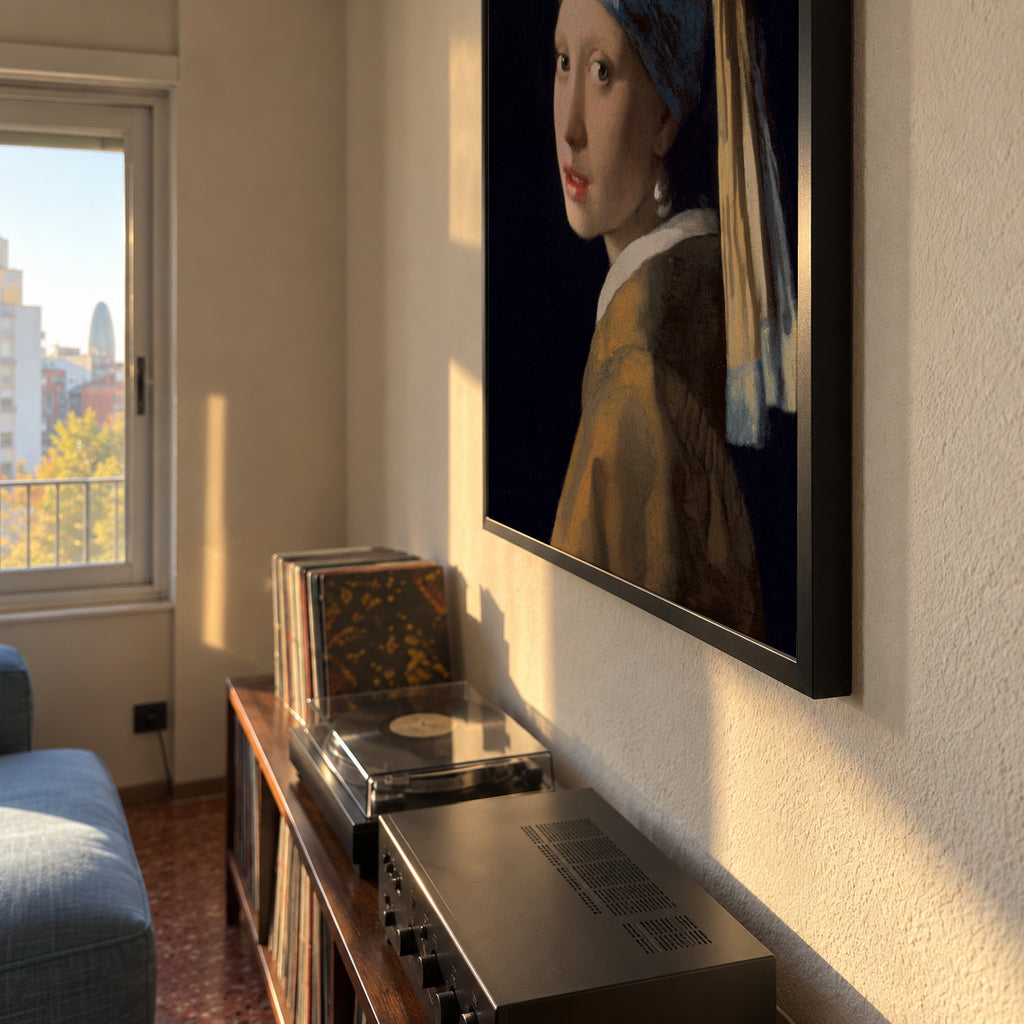 Girl with a pearl earring - Johannes Vermeer - Framed poster detail
