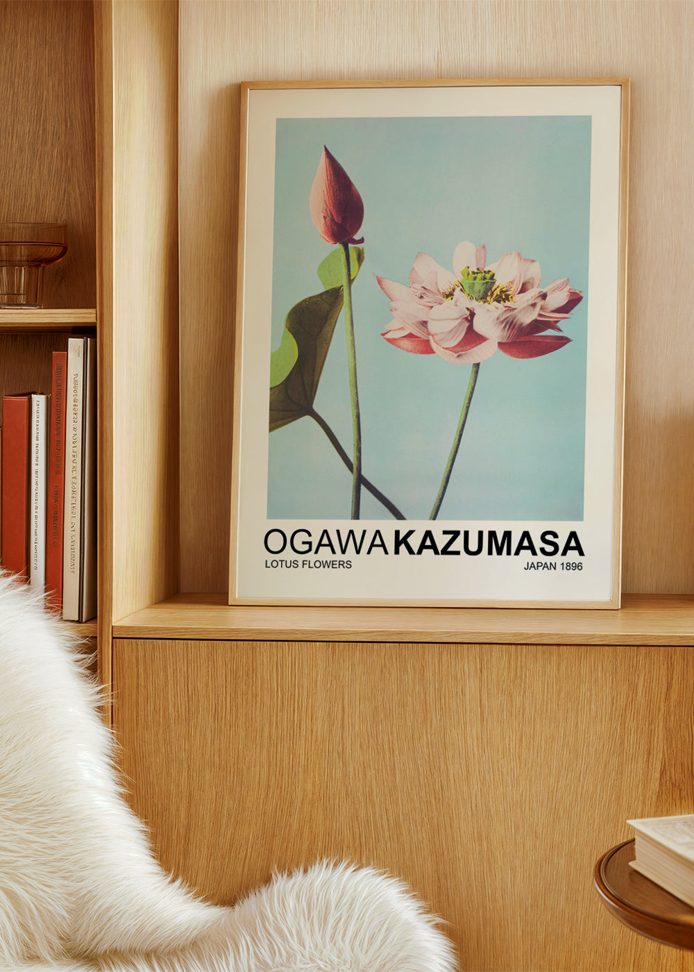 Botanisk poster: rosa lotus mot blå himmel