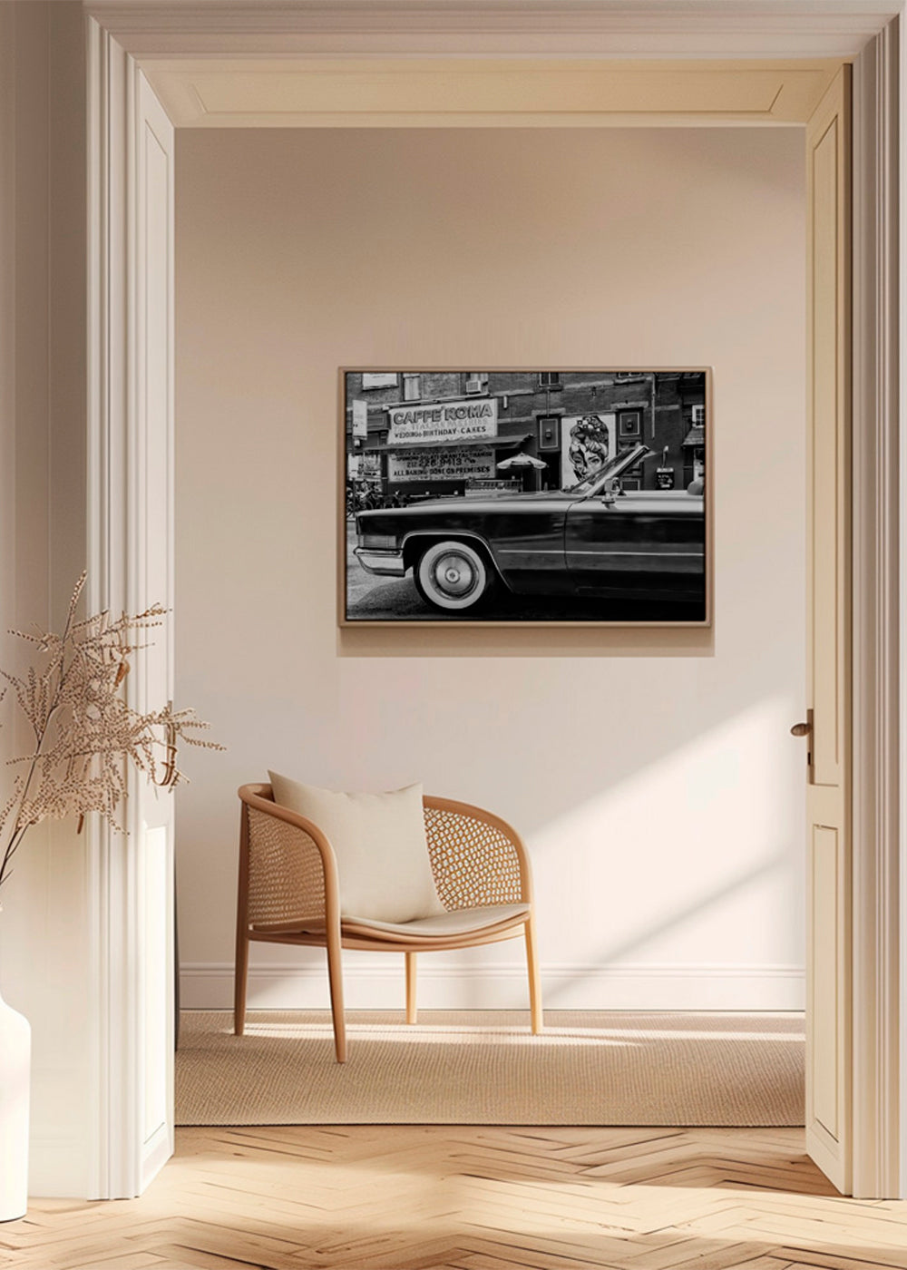 Fotografi av klassisk bil och stads-mural