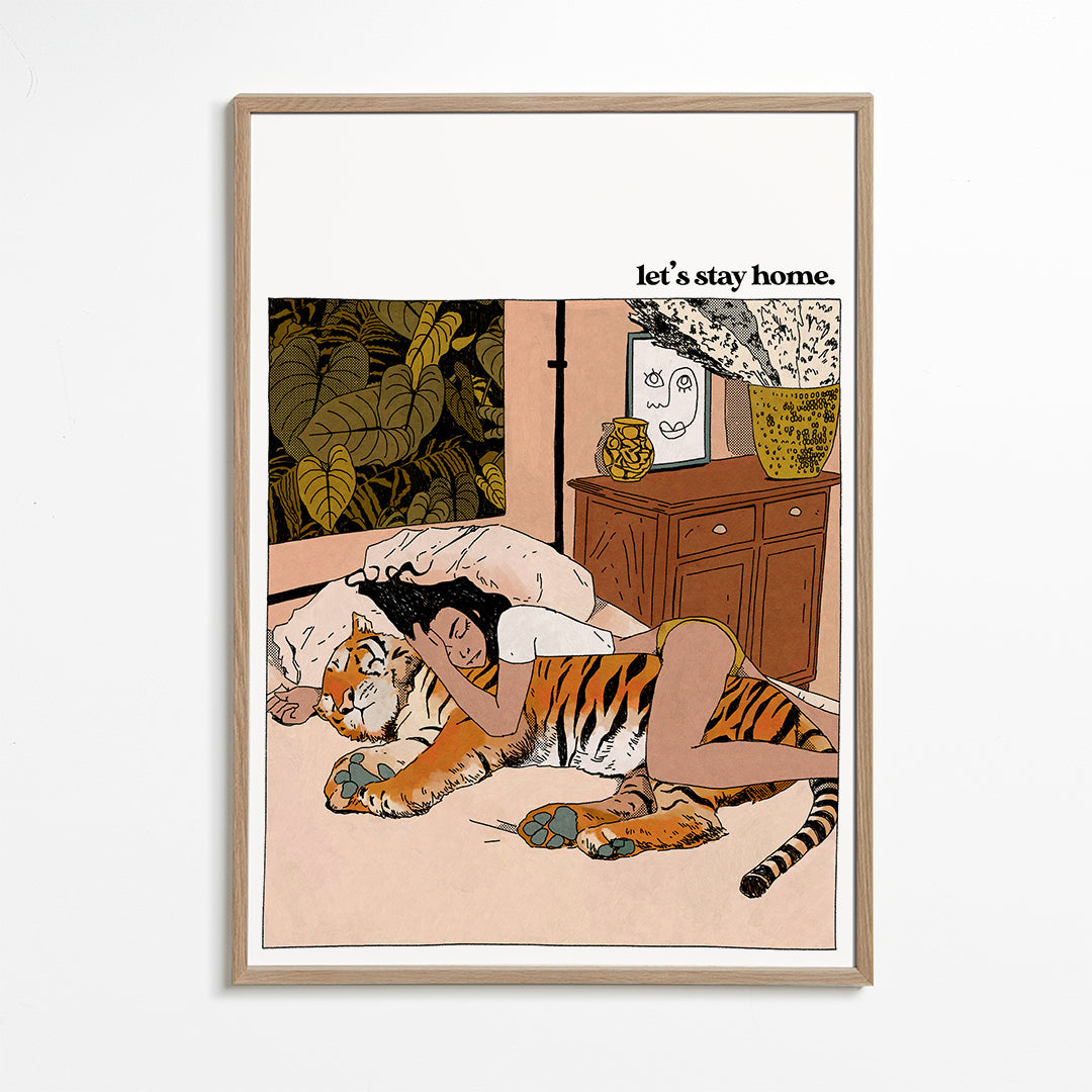 Illustration: kvinna som kramar en tiger hemma