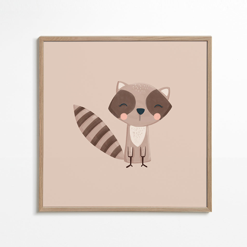 Barnposter: leende tvättbjörn på beige bakgrund